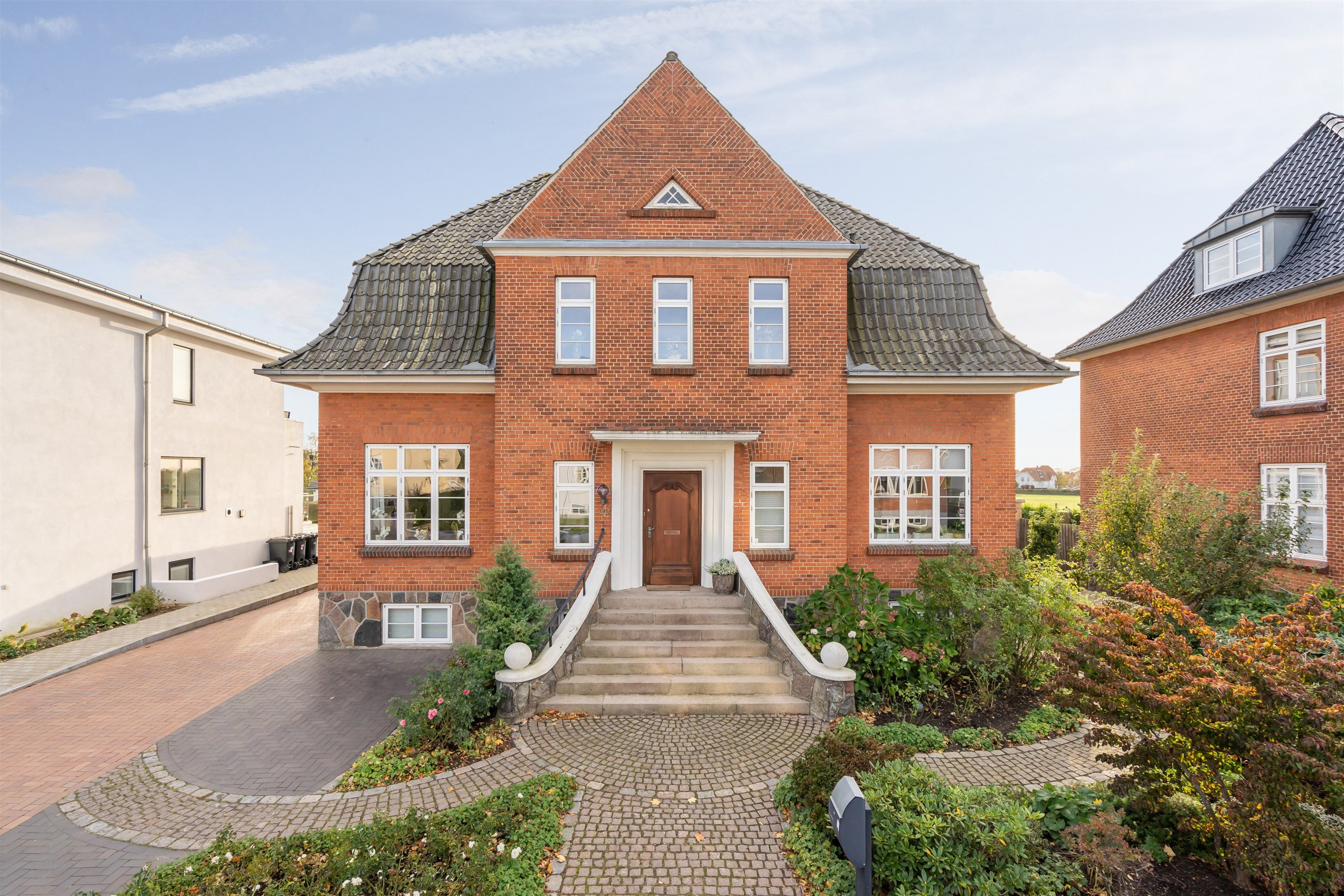 En ren boligdrøm på [m² på dyreste bolig] m² til 8,5  mio. kroner er nu komme til salg i Sønderborg: Se hvor de dyreste boliger til salg i Sønderborg er