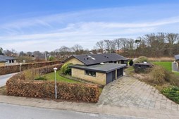 Stor etplansvilla tæt på naturen ved Hjørring Bjerge