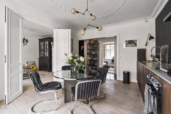 Luksuriøs lejlighed på Reykjaviksgade tilbyder autentisk københavnerliv