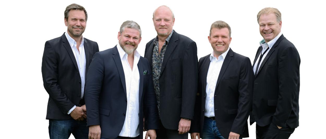 Velkendte orkestre på scenen i Lystanlægget