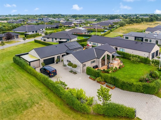 Top 6 over dyreste boliger til salg i Sunds. Priser op til 5.995.000 kr