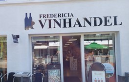 Fredericia Vinhandel: Mere end fem årtiers dedikation til god vin og service