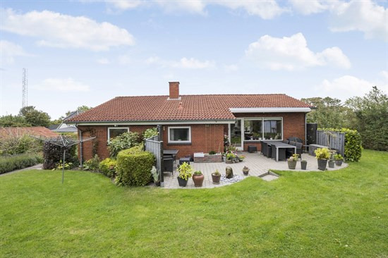 Pris sat ned med 200.000 kr. på Ydunvej 2