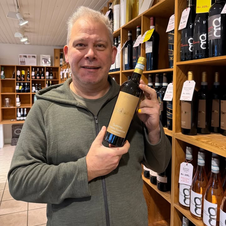 Lahvino Wine & Spirits byder på udsalg med SUMMA Bianco di Custoza 2021 til nedsat pris