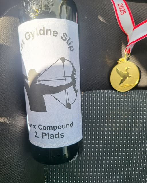 Thy Outdoor fejrer sejr ved bueskydningskonkurrence i Hjallerup