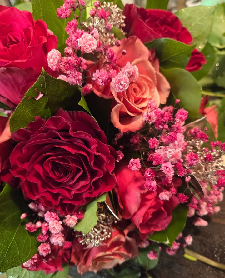 Flore Vida minder om sidste bestillingsfrist til julen søndag den 21. december