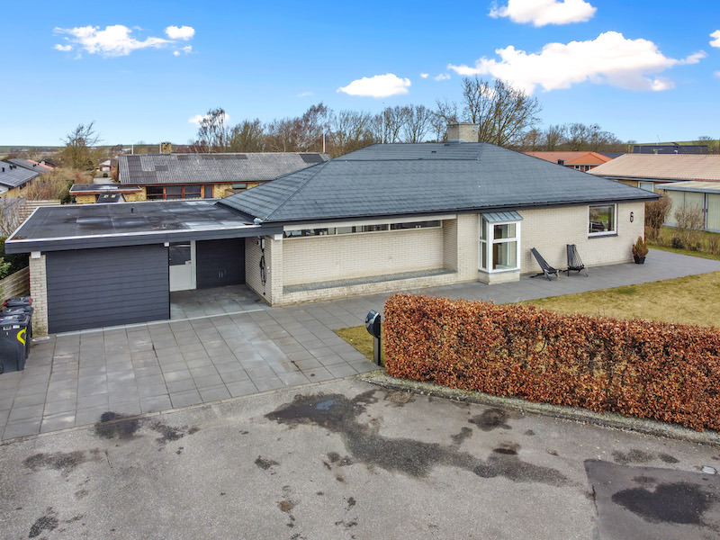 Hold dig ajour med dagens opdateringer fra Hjallerup