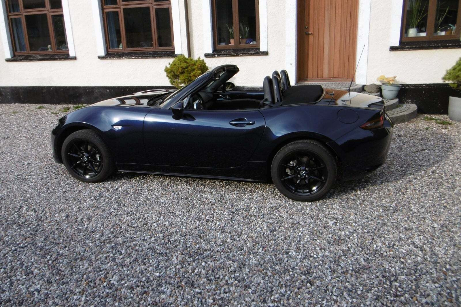 Pris op til 328.000 kroner! Se de dyreste biler til salg i Aarup