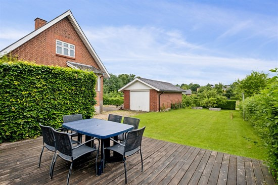 Vestbirkvej 49 er til salg for kun 650.000 kr.: Se de billigste boliger til salg i Østbirk her