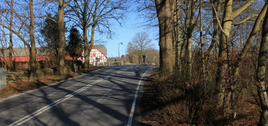 Fire dage med fuld vejspærring ved Hvidkilde Gods