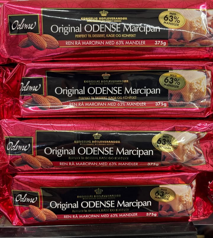 Meny Hobro tilbyder Odense marcipan til julebagning for kun 45 kr. stk. – spar 33,95 kr.