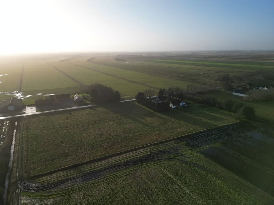 Home Brønderslev fremviser moderniseret hesteejendom tæt på byen
