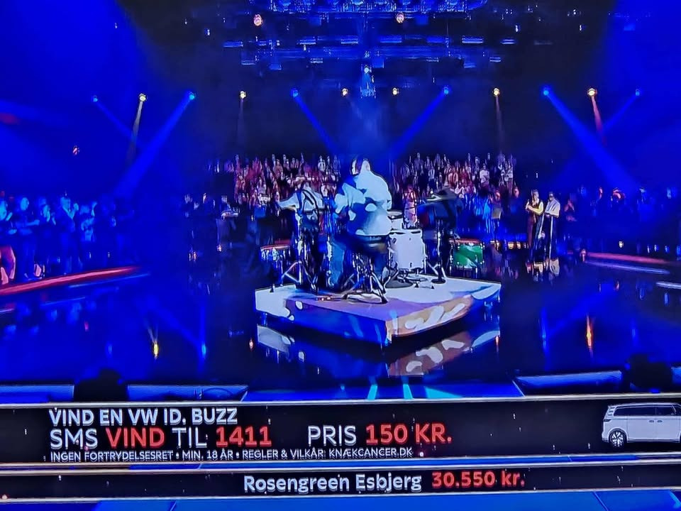 Rosengreen donerer 30.550 kr. til Knækcancer efter vellykket aften