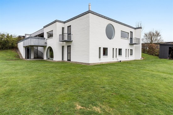 Top 6 over dyreste boliger til salg i Bredsten. Priser op til 5.995.000 kr