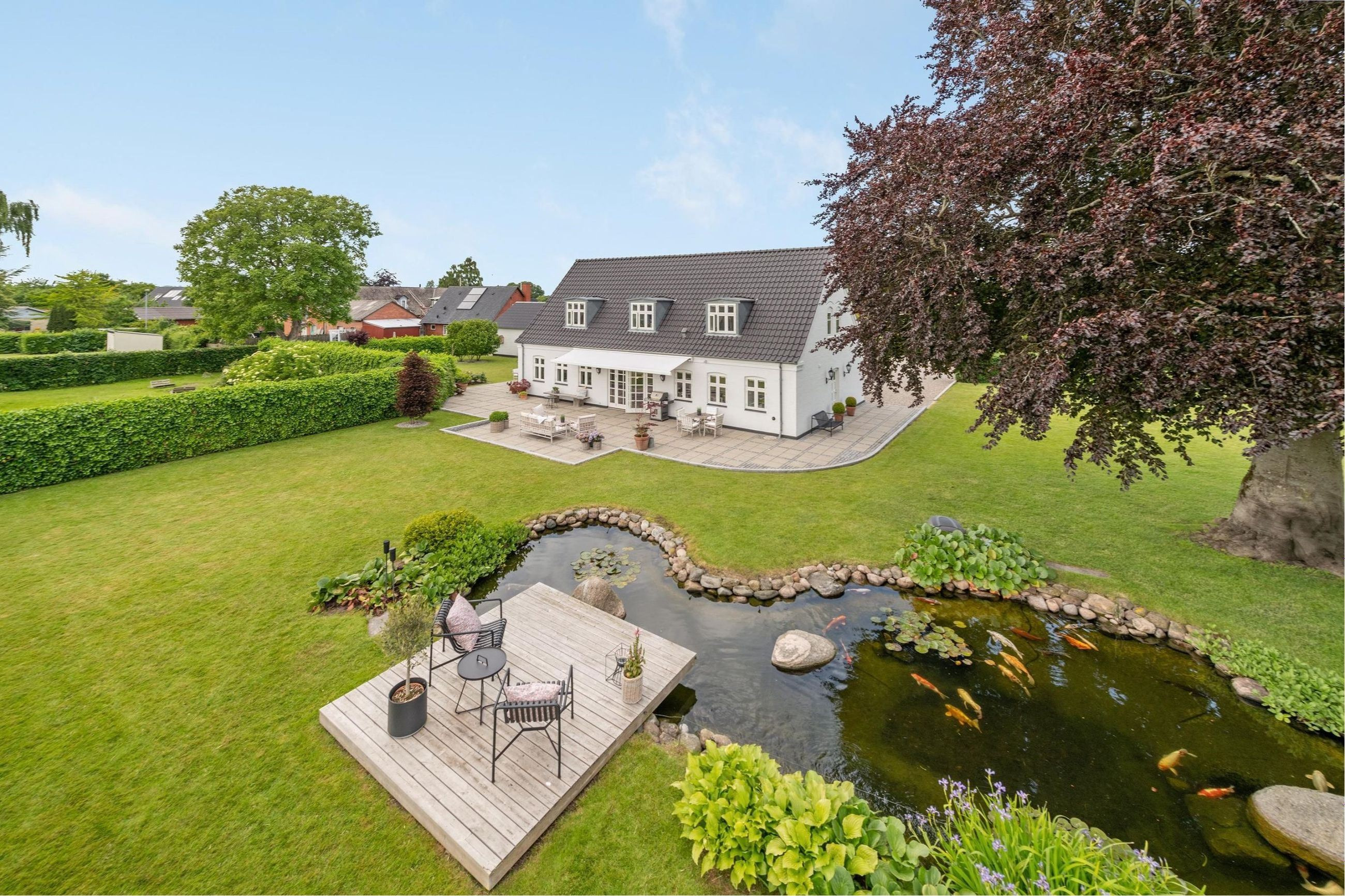 Luksusbolig netop kommet til salg i Ullerslev: Se hvad du skal smide for Ullerslevs dyreste adresser her