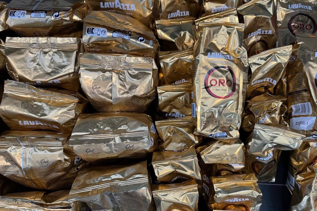 To butikstyve udvist ved straksdom