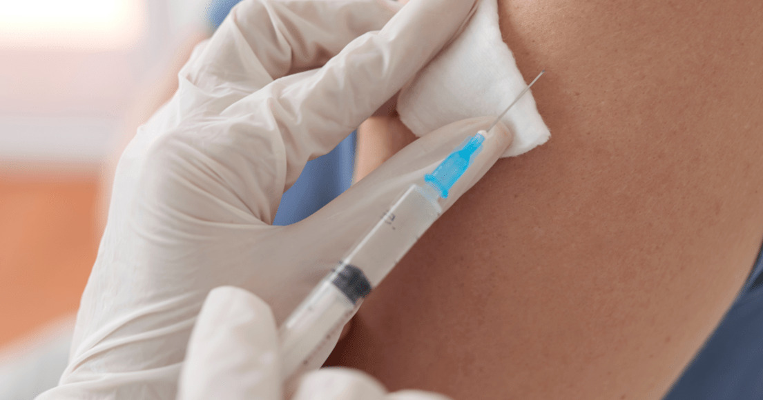 Vejlby Apotek tilbyder nem og sikker vaccination for alle danskere