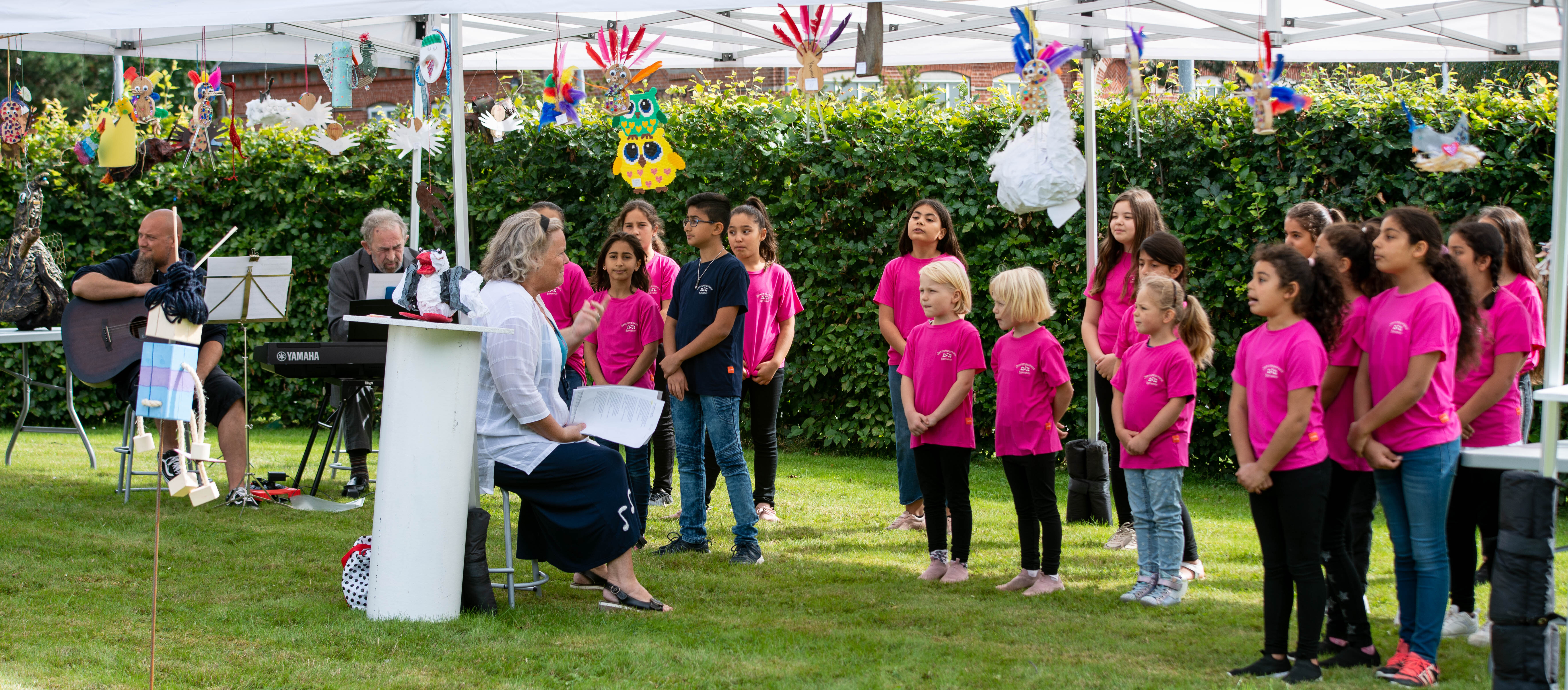 Corona-fugle gav penge til kræftsramte børn