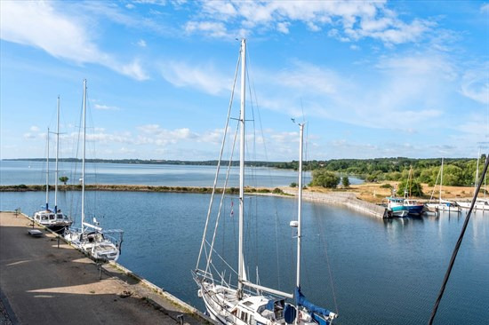 Havnevej 85 og 6 andre boliger er kommet til salg denne uge i Nykøbing Sj - se boligerne her.