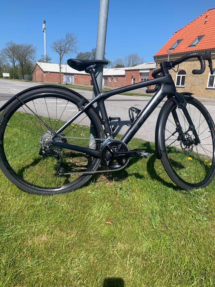 Trek Domane: Bygget efter kundens ønsker hos Birks Bike Shop ApS