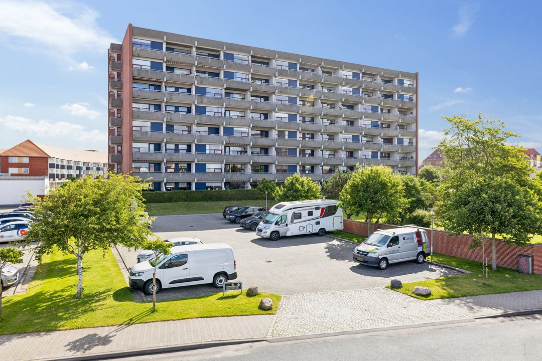 RealMæglerne Esbjerg sænker prisen på lejlighed med fantastisk havudsigt til 998.000