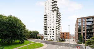 Velkommen til Thorsgade 35, 11. 63: En lejlighed med panoramaudsigt og smukke detaljer