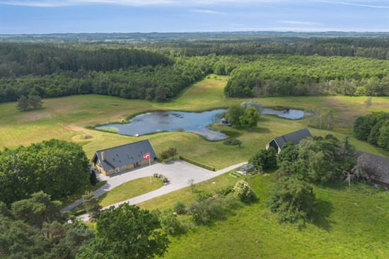 Top 6 over dyreste boliger til salg i Ebeltoft. Priser op til 11.900.000 kr