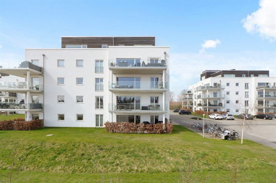 Elmelyparken 7A er til salg for kun 2.850.000 kr.: Se de billigste boliger til salg i Solrød Strand her