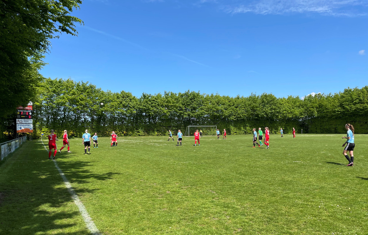To i træk: Vorup-pigerne stråler af vilje og tro på tingene