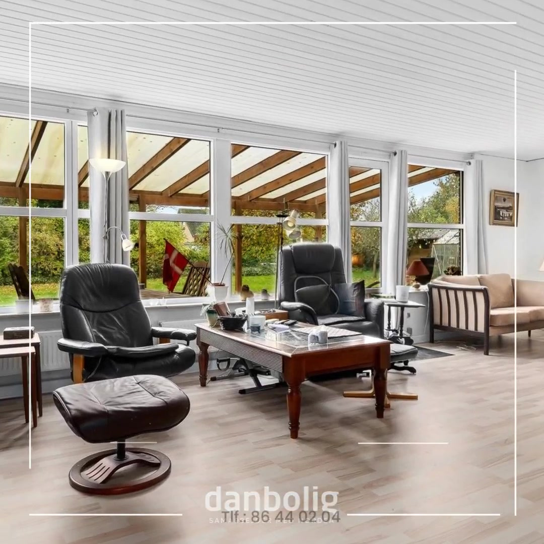 Danbolig Randers fremhæver indretningsvenlig villa nær Udbyhøj Strand til kun 545.000 kr.