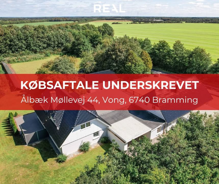 RealMæglerne Esbjerg og Bramming underskriver købsaftale for ejendom på Ålbæk Møllevej 44