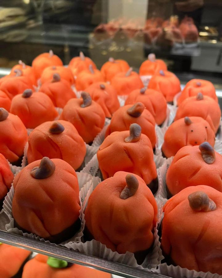 Meny Klarup frister med lækre græskar-kager til fredagen