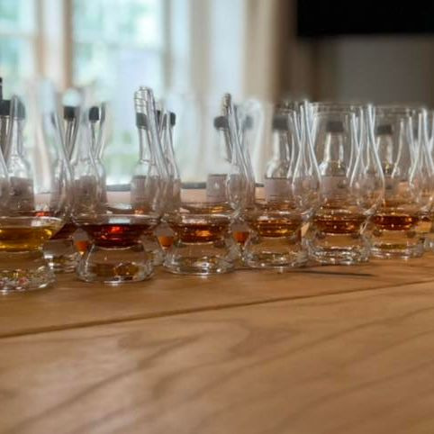 Romdeluxe inviterer til eksklusiv whiskyaften med Lady of The Glen-smagning