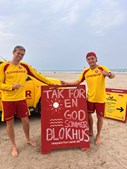 Livredderne på Rindby Strand takker af for i år: Vinden skabte farlige situationer for badegæsterne
