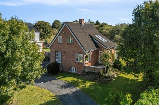 Christian X's Vej 252 er til salg for kun 1.648.000 kr.: Se de billigste boliger til salg i Tranbjerg J her