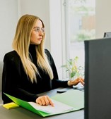 Mød Trine Corvenius Sørensen: Vores erfarne advokatsekretær hos Ret&Råd Dronninglund