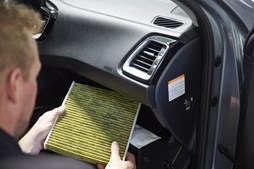 Hjortlund Auto i Pandrup advarer mod klassisk dansker-fejl på bilferien