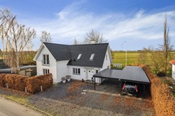 Luksusbolig netop kommet til salg i Bjert: Se hvad du skal smide for Bjerts dyreste adresser her