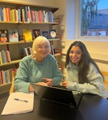 Langå bibliotek fejrer 10 år med læse- og lektiehjælp