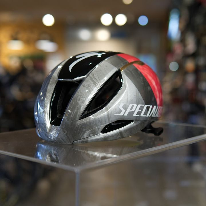 Bings BikeStore ApS opfordrer til hjelmcheck: Sikkerhed først med godkendte hjelme