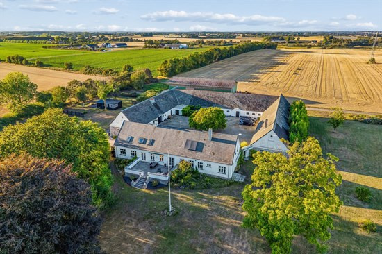 Top 6 over dyreste boliger til salg i Vordingborg. Priser op til 16.950.000 kr