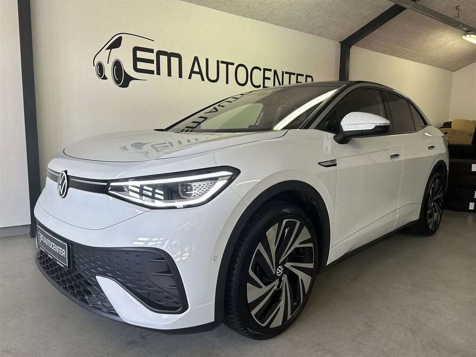 EM AUTOCENTER ApS fremhæver VW ID.5 til din garageopgradering