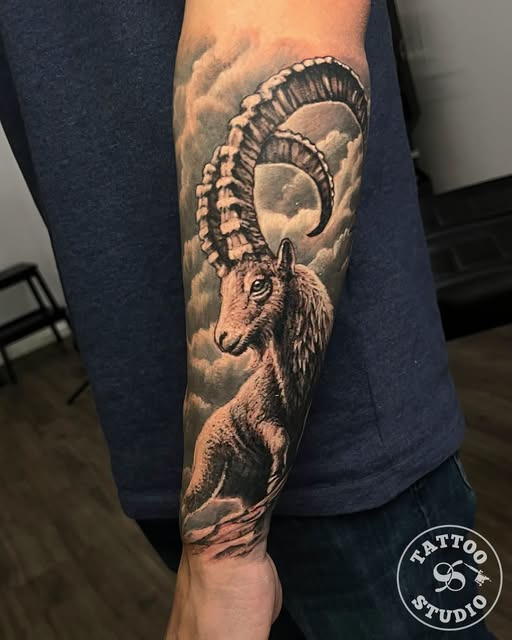 Tattoo Studio 96 Aarhus fremviser et naturmotiv af Kola