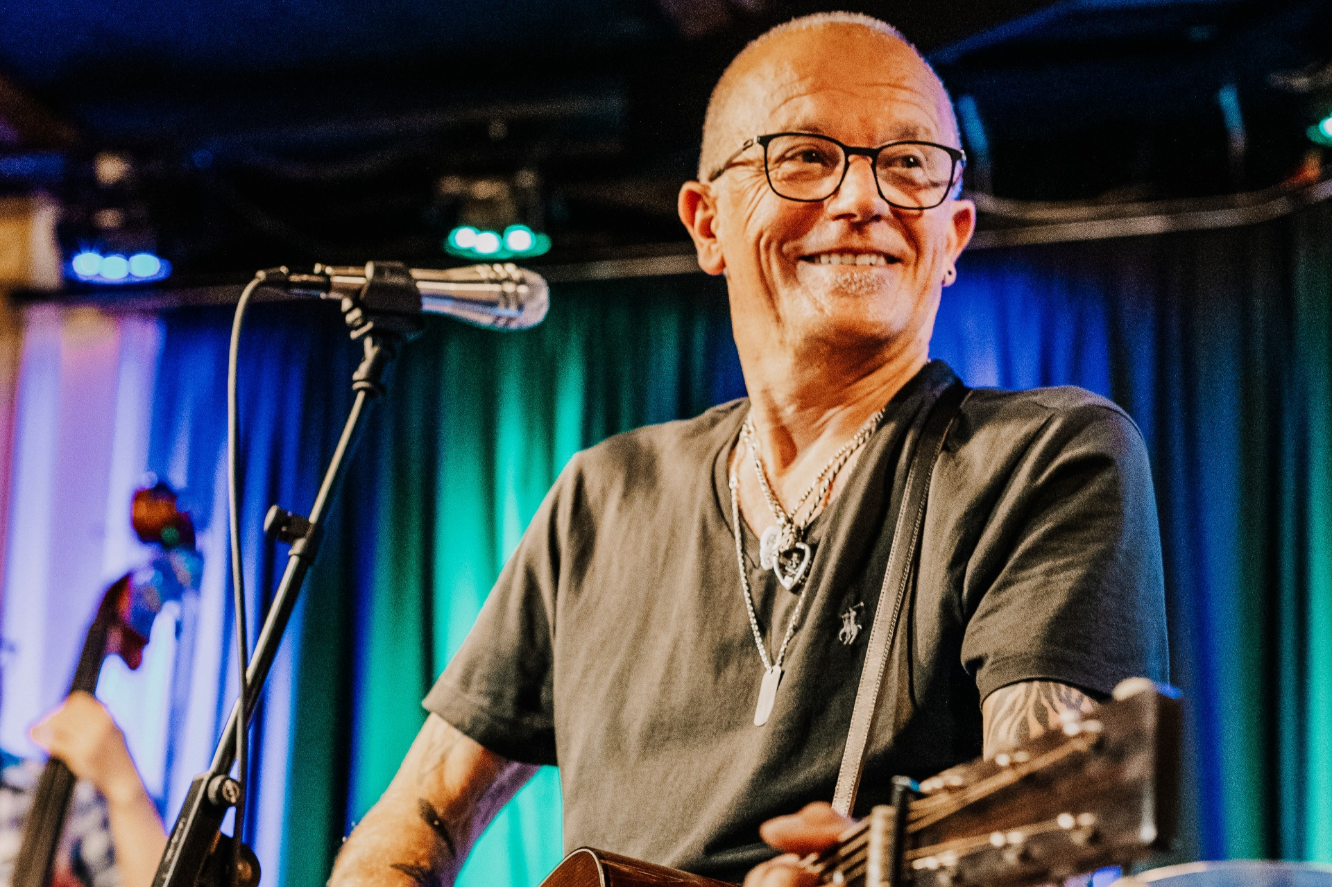 Musik og pizza hos SurdejsKokken i Jelling