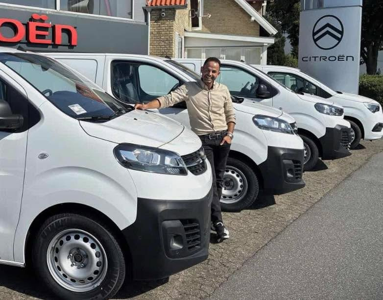 Jørgen Laursen A/S tilbyder varebiler med hurtig levering og landsdækkende service