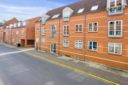 Til salg hos CD Bolig - Lene Bang & Søren Bregnhøj: Studielejlighed / udlejning