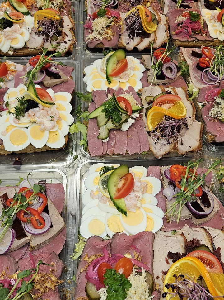 SuperBrugsen Dronninglund tilbyder lækre pålægsplader til frokost