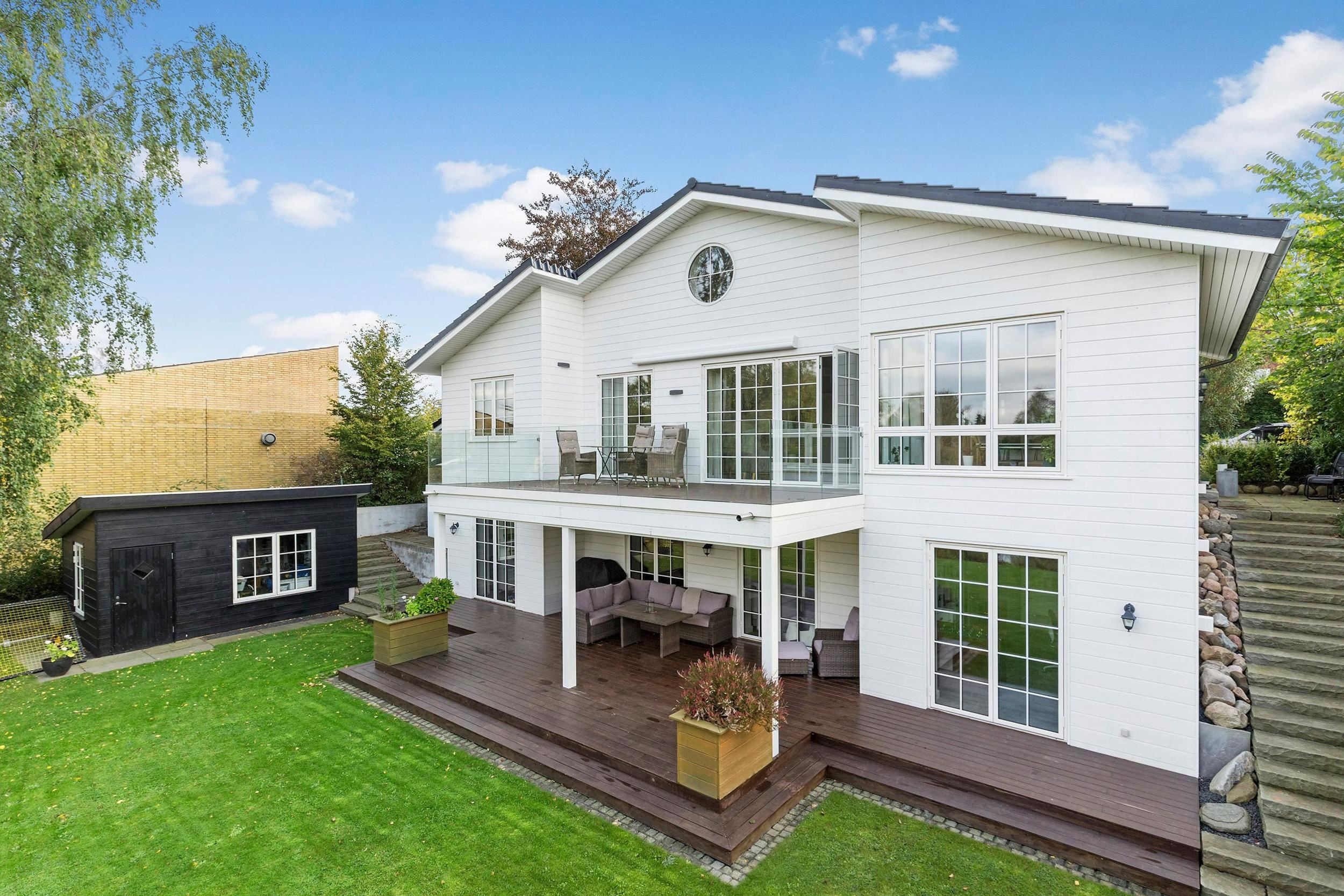 En ren boligdrøm på 197 m² til 13,995 mio. kroner er nu komme til salg i Værløse: Se hvor de dyreste boliger til salg i Værløse er