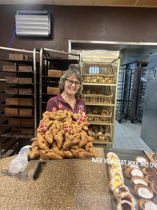 Vennelyst Bageri fejrer bagerens fødselsdag med halv pris på klejner i morgen