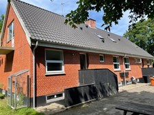 Byens Mæglere ApS tilbyder ejendom med fire ledige lejligheder nær Hjørring